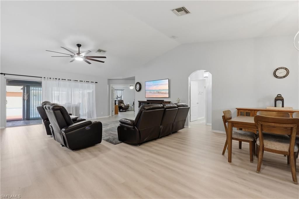 404 Parkdale Blvd, Lehigh Acres, FL 33974 Photo