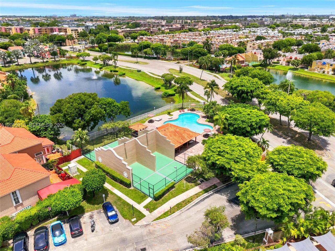 8684 NW 1st St, Miami, FL 33126 Photo
