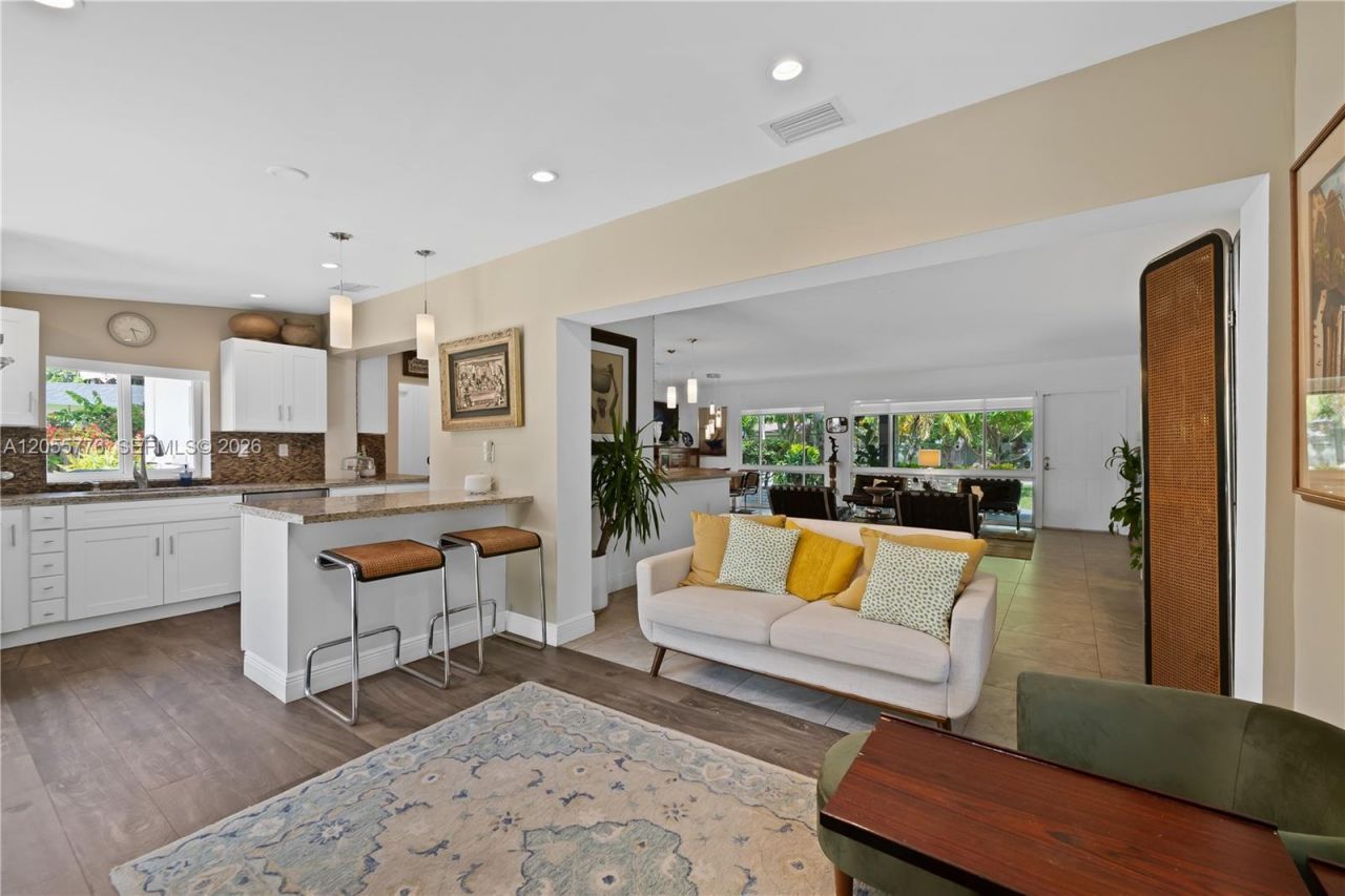 12900 SW 82nd Pl , Pinecrest, FL 33156 Photo