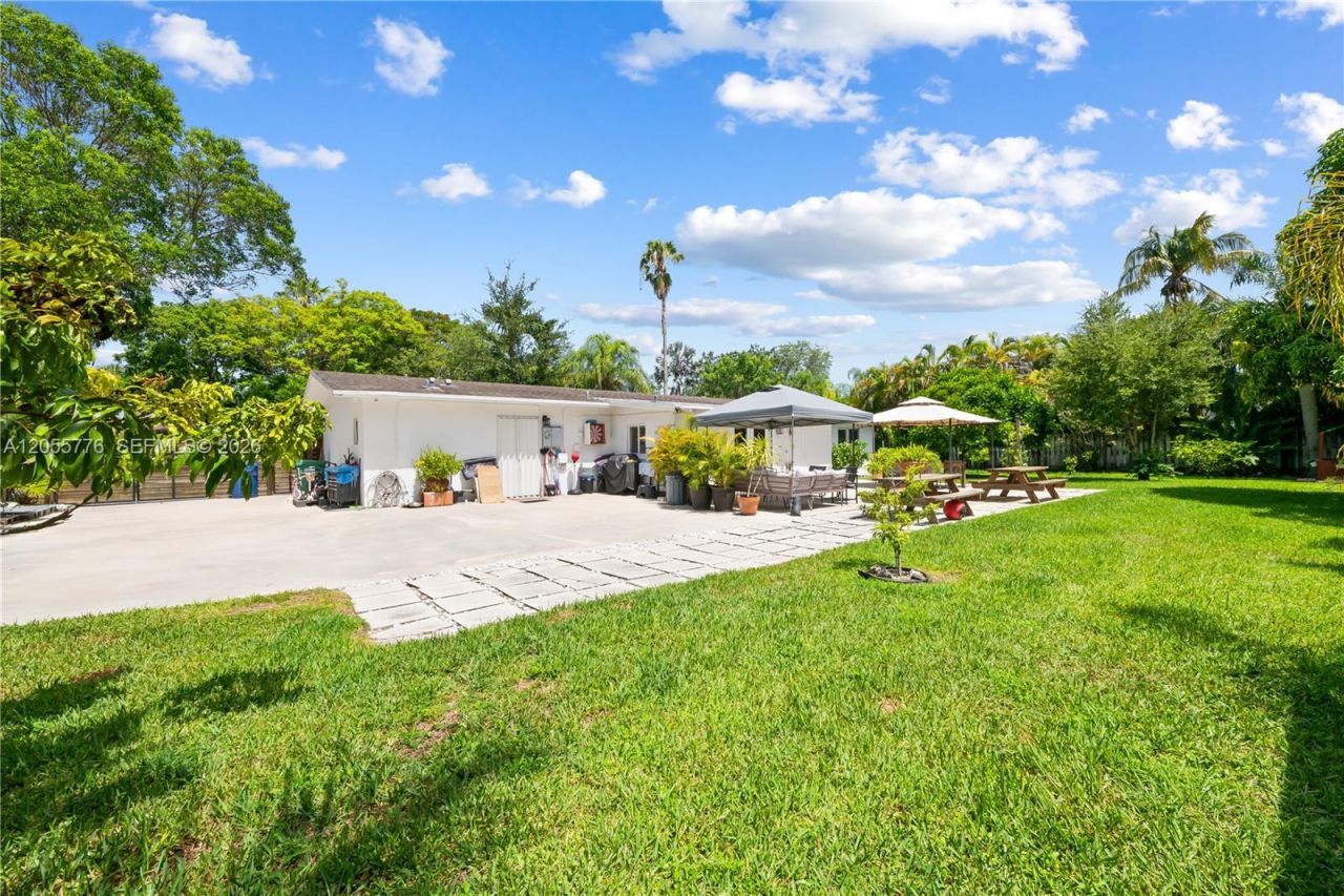 12900 SW 82nd Pl , Pinecrest, FL 33156 Photo