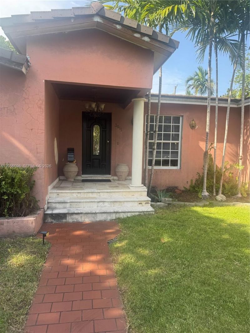 3611 SW 21st St , Miami, FL 33145 Photo