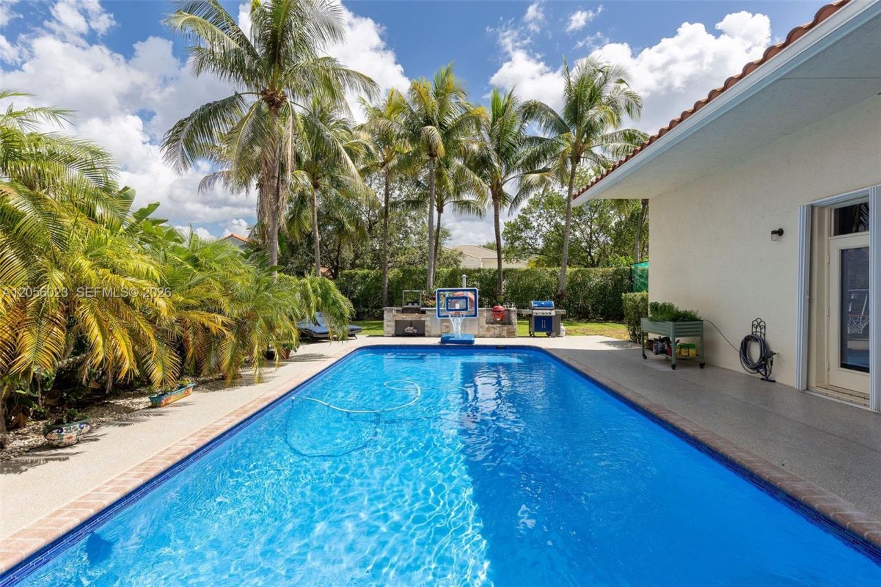 1359 Ginger Cir , Weston, FL 33326 Photo