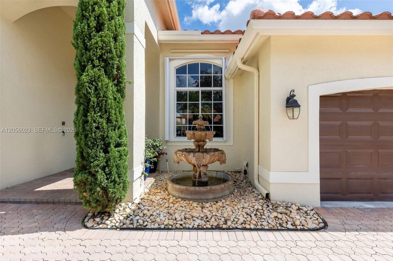 1359 Ginger Cir , Weston, FL 33326 Photo