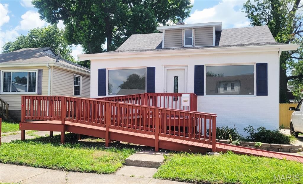 2648 Madison Avenue , Granite City, IL 62040 Main Photo