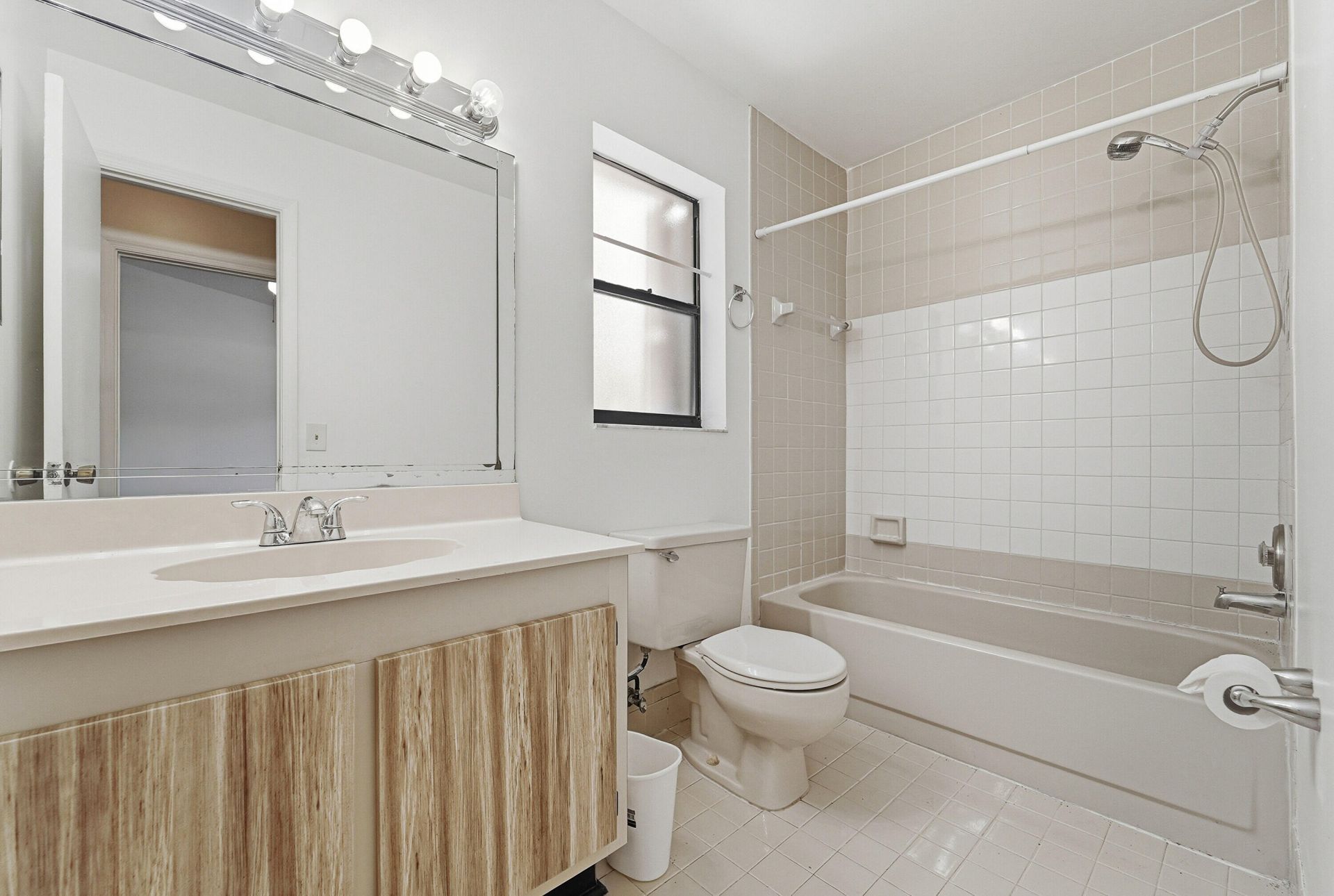 9641 Riverside Drive, Unit 1F, Coral Springs, FL 33071 Photo