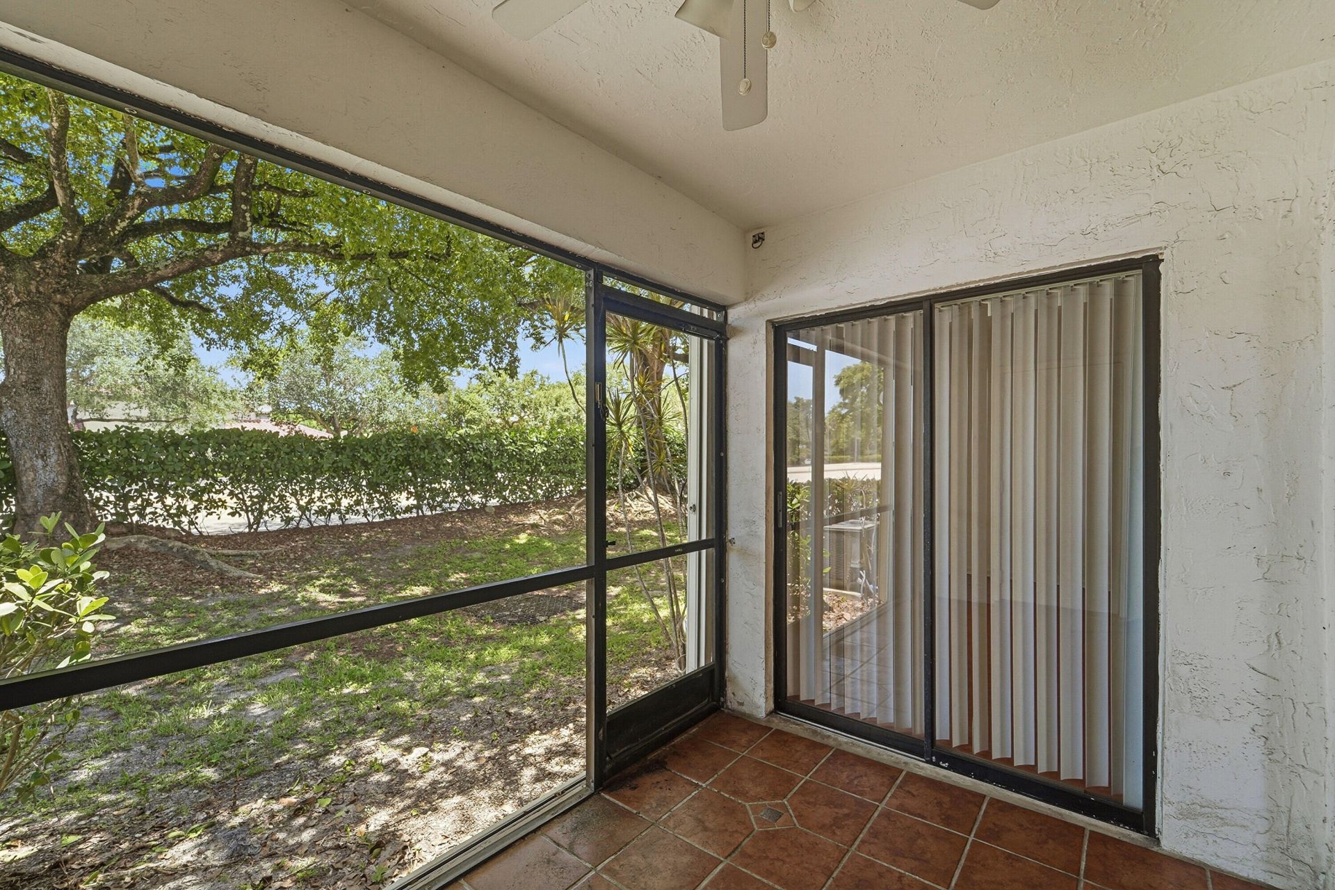 9641 Riverside Drive, Unit 1F, Coral Springs, FL 33071 Photo