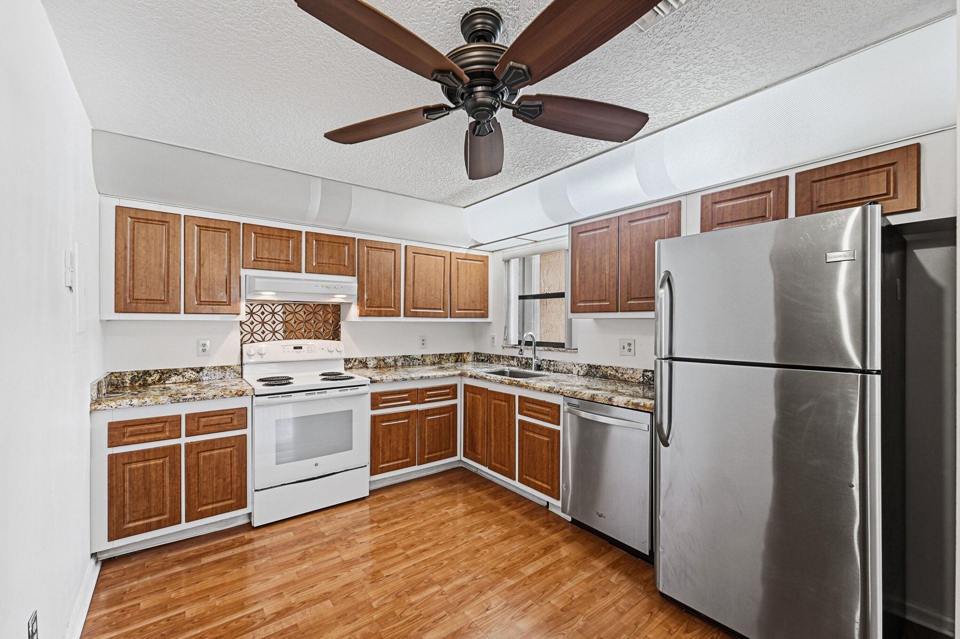 9641 Riverside Drive, Unit 1F, Coral Springs, FL 33071 Photo