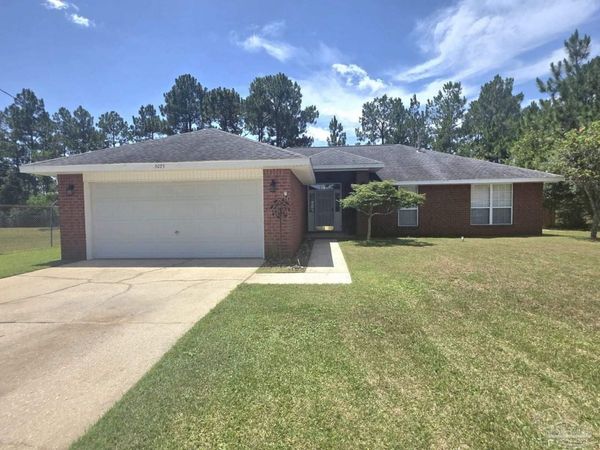 5079 Cassia Dr, Pensacola, FL 32506