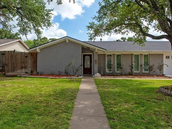 1817 Laura Lane, College Station, TX 77840