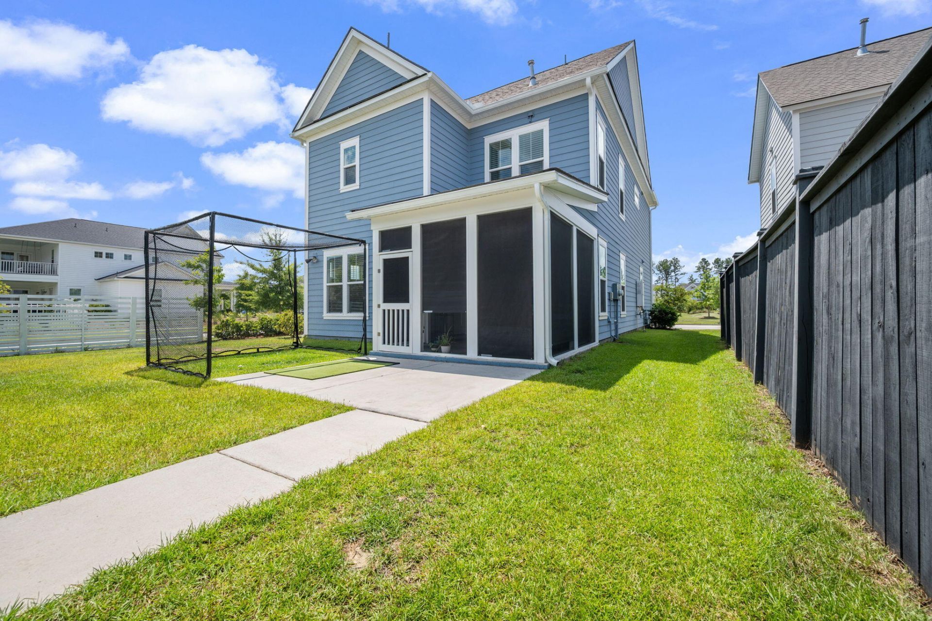 670 Blueway Avenue Photo 53
