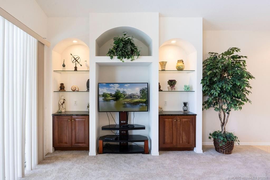 2096 NW Marsh Rabbit Lane , Jensen Beach, FL 34957 Photo