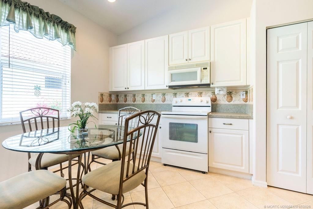 2096 NW Marsh Rabbit Lane , Jensen Beach, FL 34957 Photo