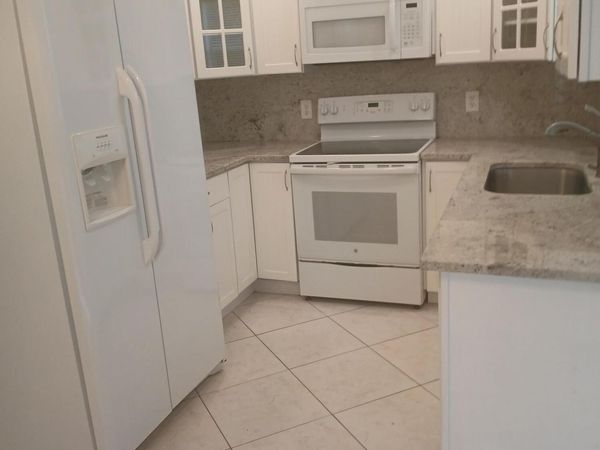 4289 S MARY Circle, Palm Beach Gardens, FL 33410