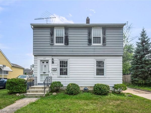 127 Lafayette Street , Elyria, OH 44035