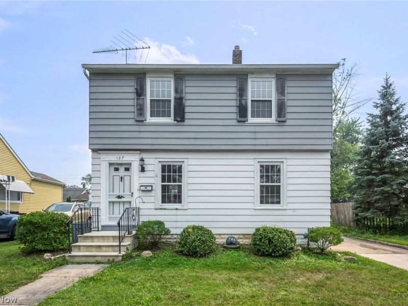 127 Lafayette Street, Elyria, OH 44035 Photo 1
