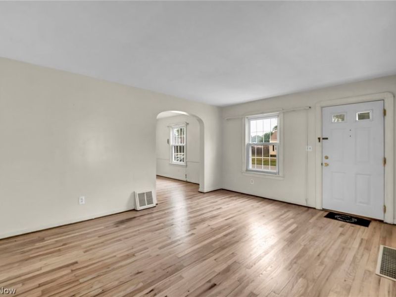 127 Lafayette Street, Elyria, OH 44035 Photo 16