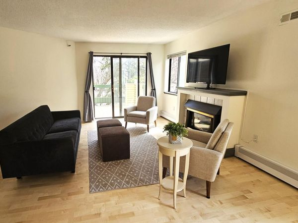 7622 York Avenue S, Unit 1205, Edina, MN 55435