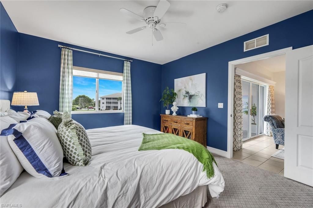 7822 Great Heron Way, Unit 201, Naples, FL 34104 Photo