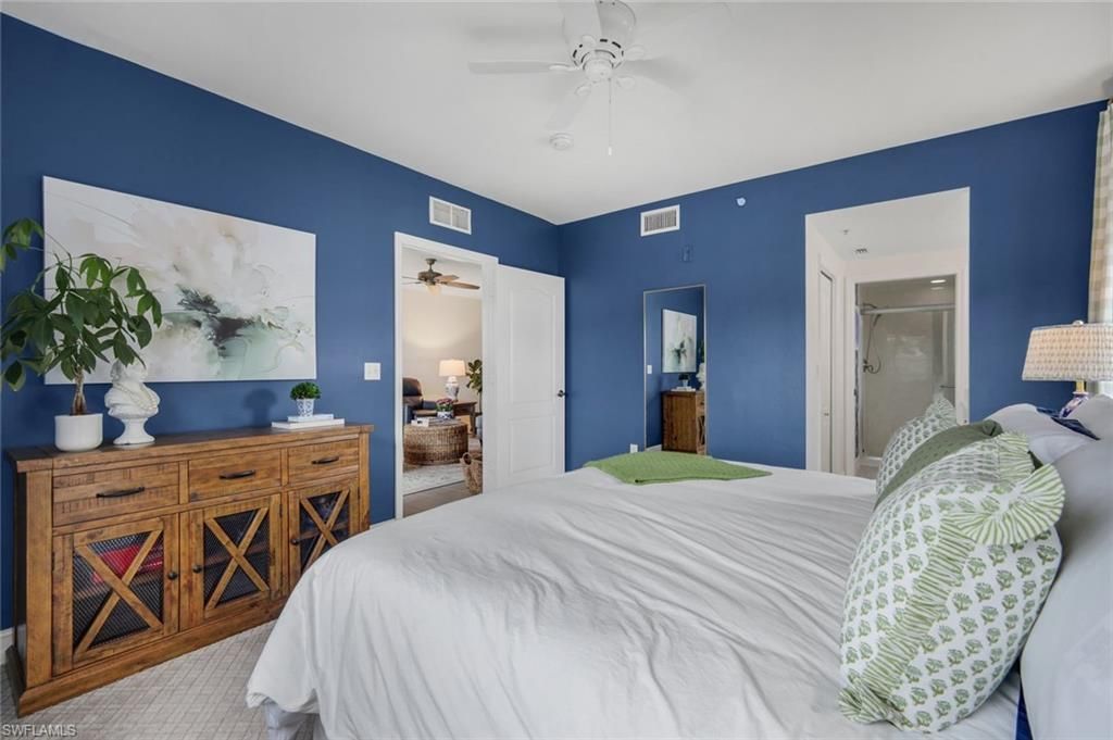 7822 Great Heron Way, Unit 201, Naples, FL 34104 Photo