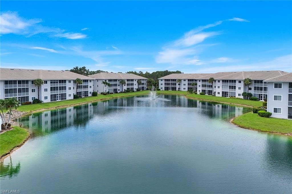 7822 Great Heron Way, Unit 201, Naples, FL 34104 Photo