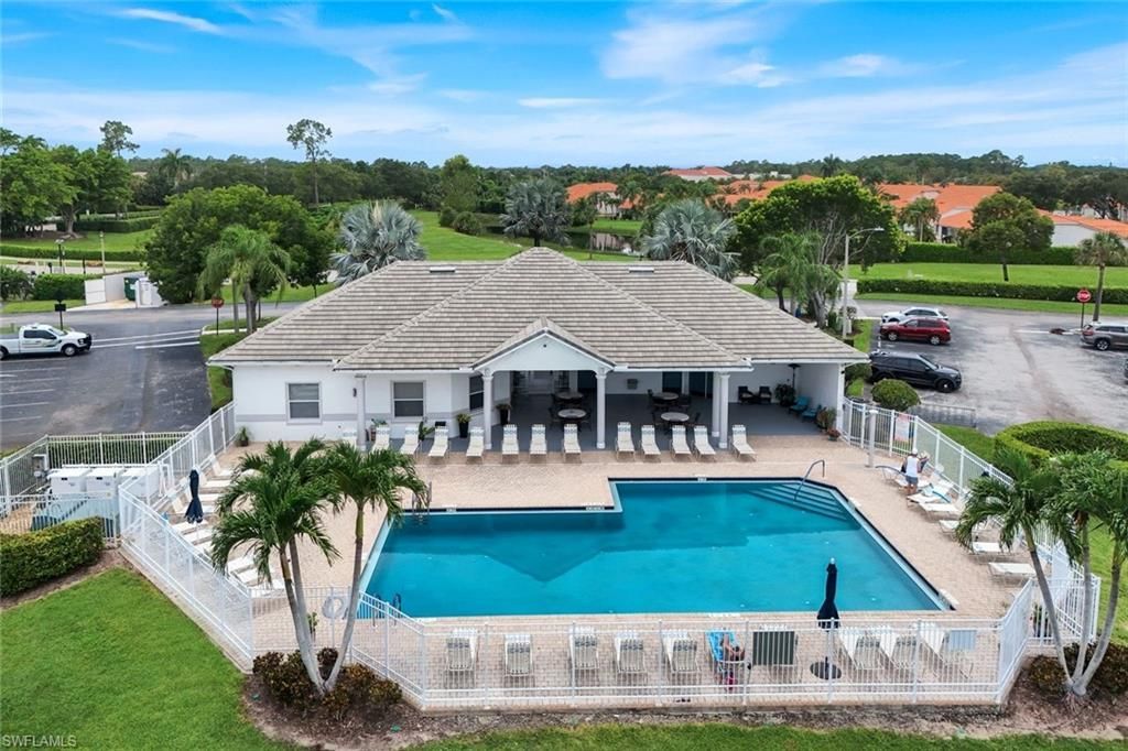 7822 Great Heron Way, Unit 201, Naples, FL 34104 Photo