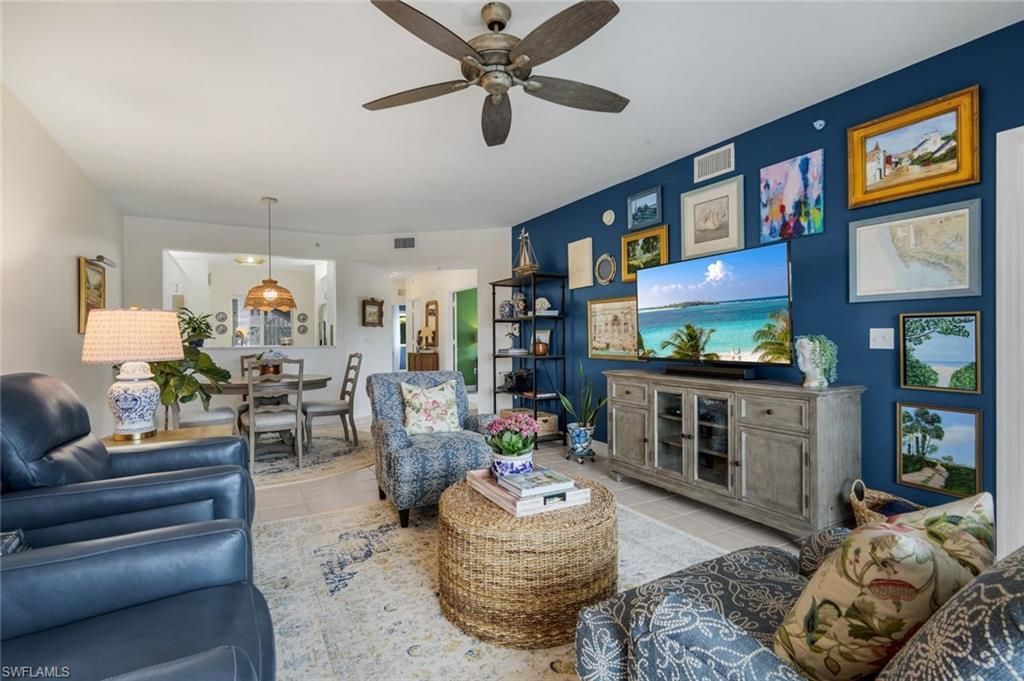 7822 Great Heron Way, Unit 201, Naples, FL 34104 Photo
