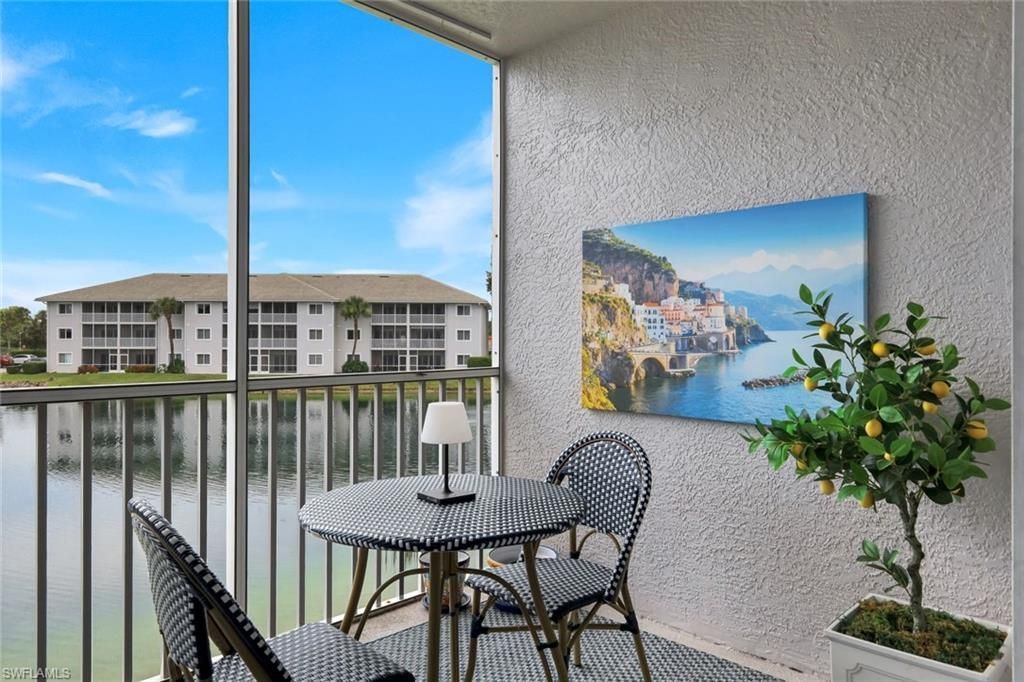 7822 Great Heron Way, Unit 201, Naples, FL 34104 Photo