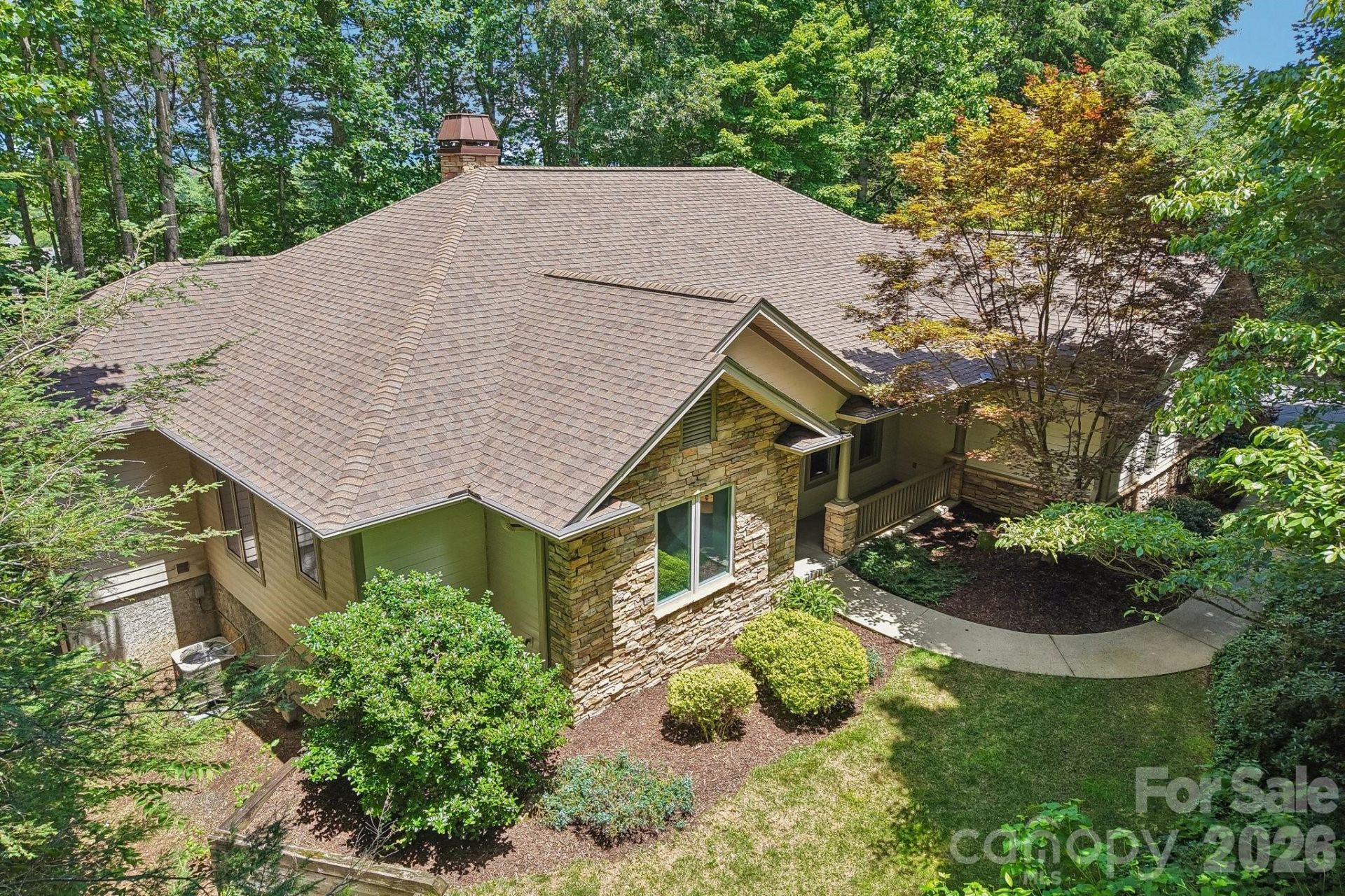 24 Turkey Roost Court , Flat Rock, NC 28739 Main Photo