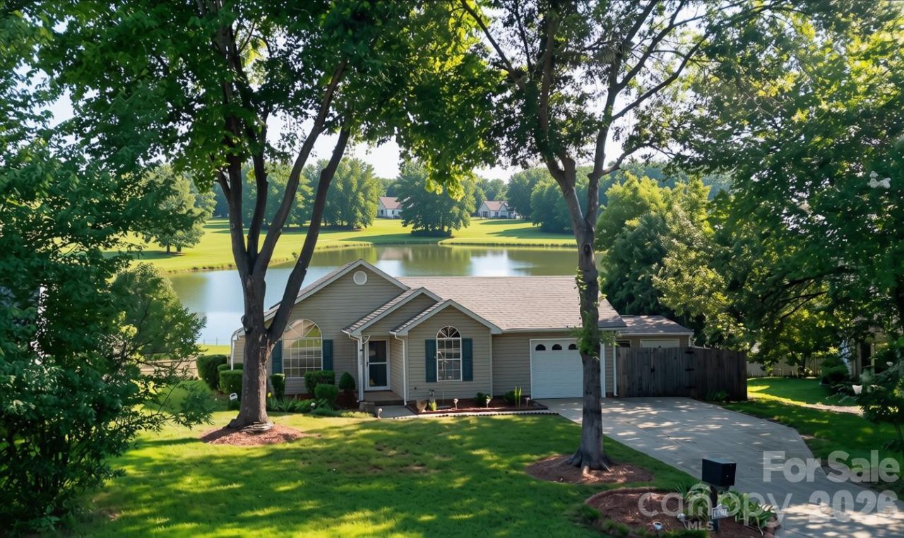 6323 Martin Lake Road, Charlotte, NC 28227 Main Photo