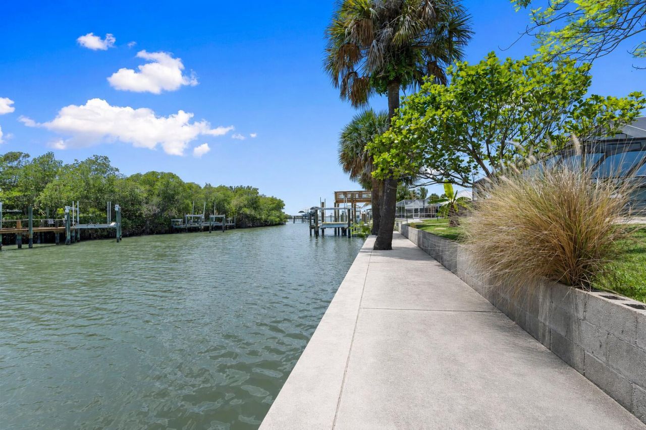 1709 Rio Vista Drive, Fort Pierce, FL 34949 Photo