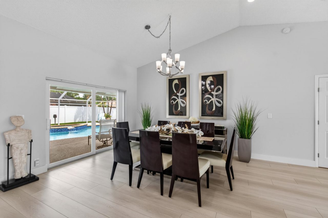 22052 Martella Avenue, Boca Raton, FL 33433 Photo