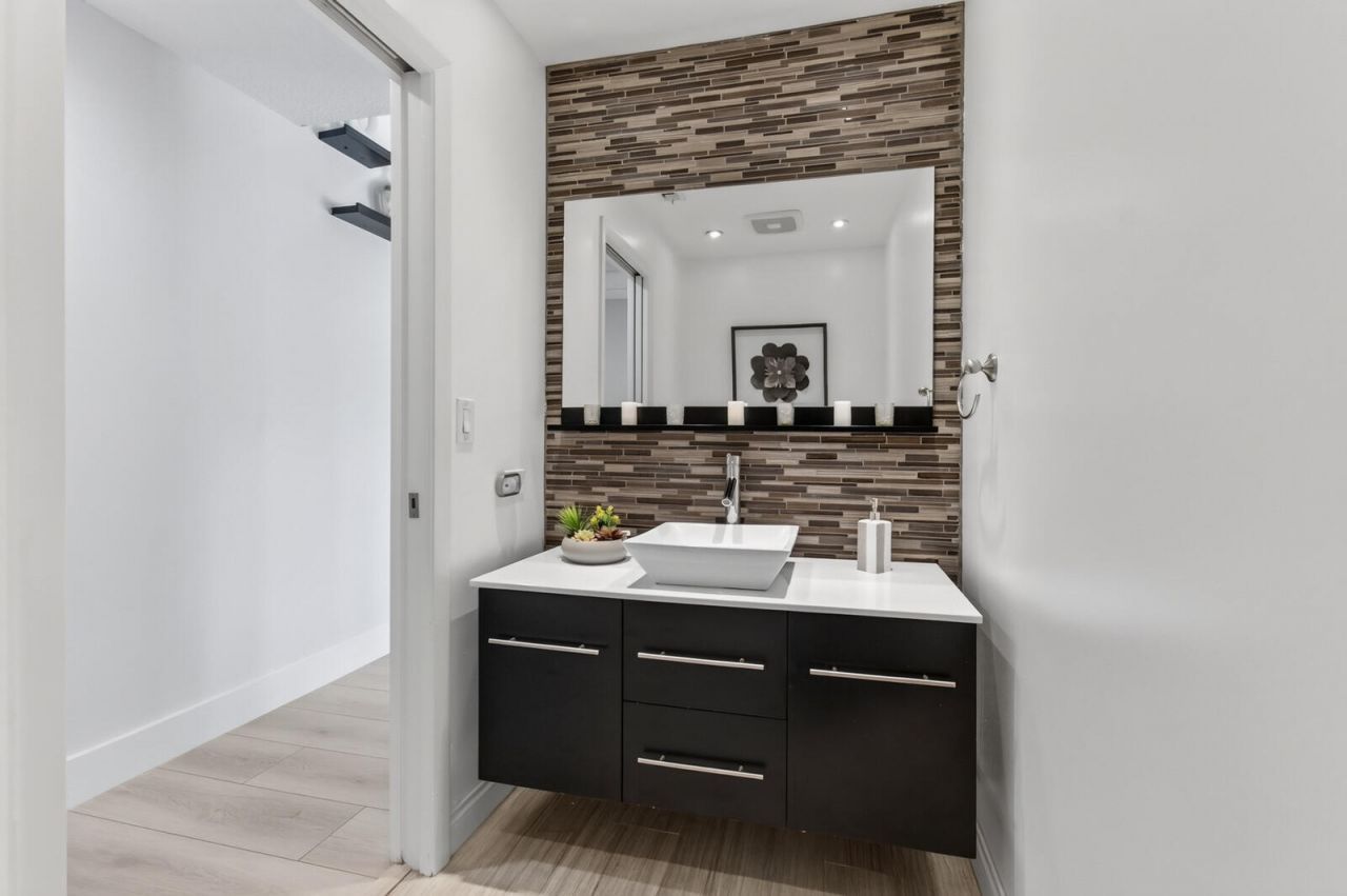22052 Martella Avenue, Boca Raton, FL 33433 Photo