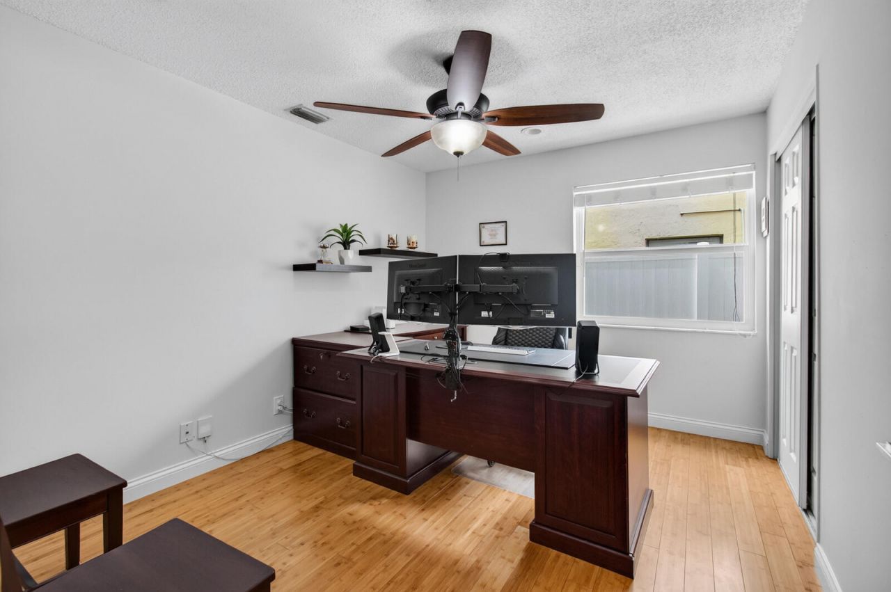 22052 Martella Avenue, Boca Raton, FL 33433 Photo