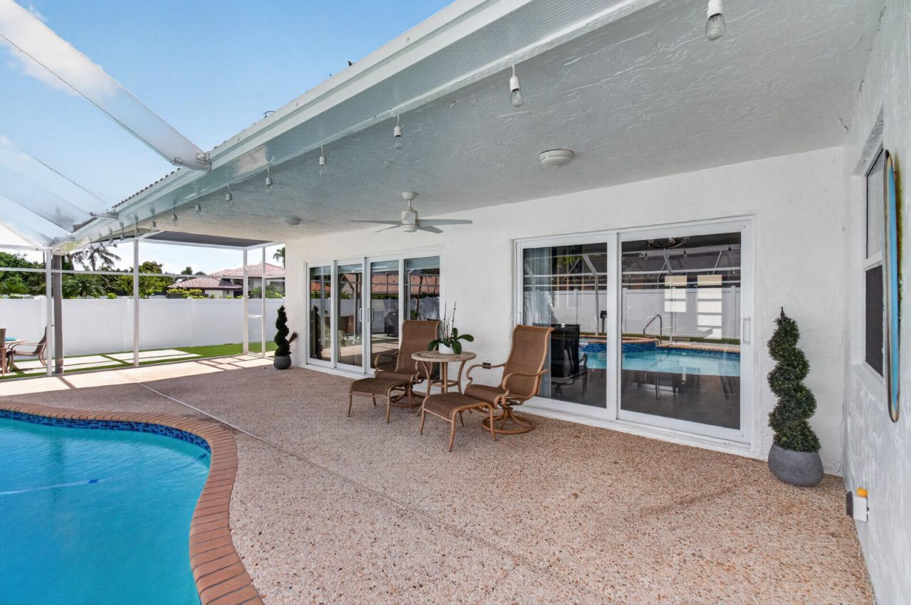22052 Martella Avenue, Boca Raton, FL 33433 Photo