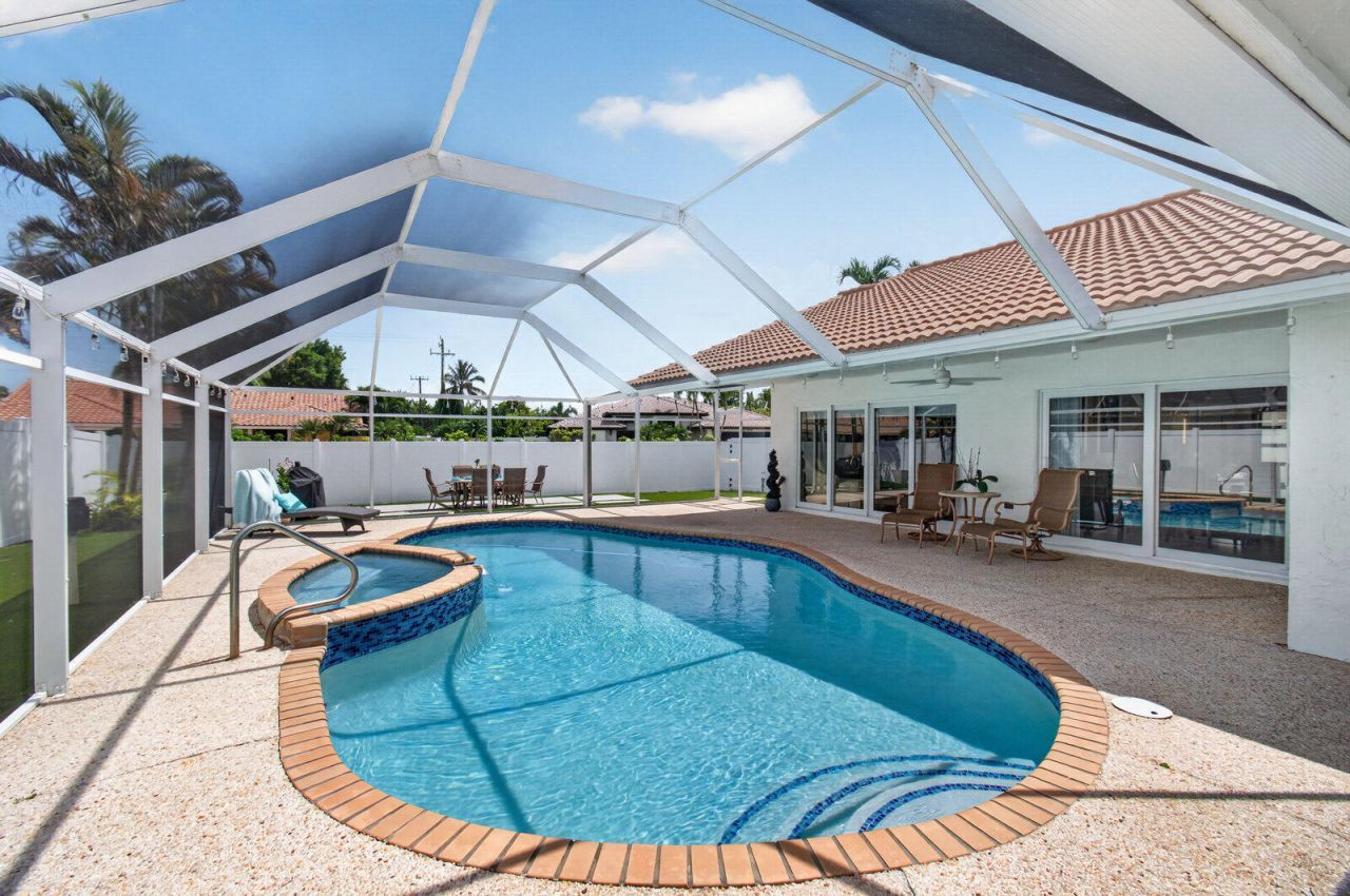 22052 Martella Avenue, Boca Raton, FL 33433 Photo