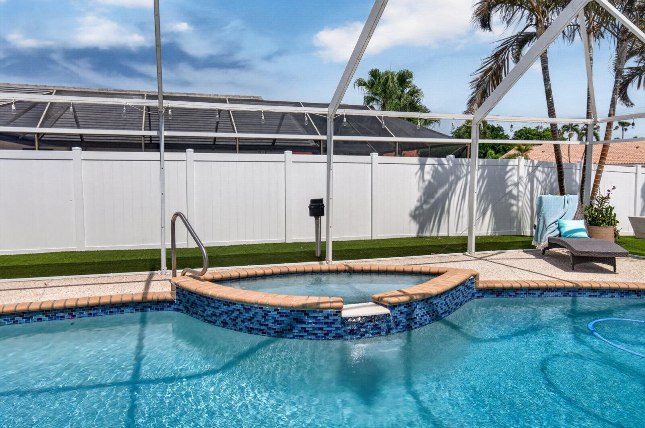 22052 Martella Avenue, Boca Raton, FL 33433 Photo