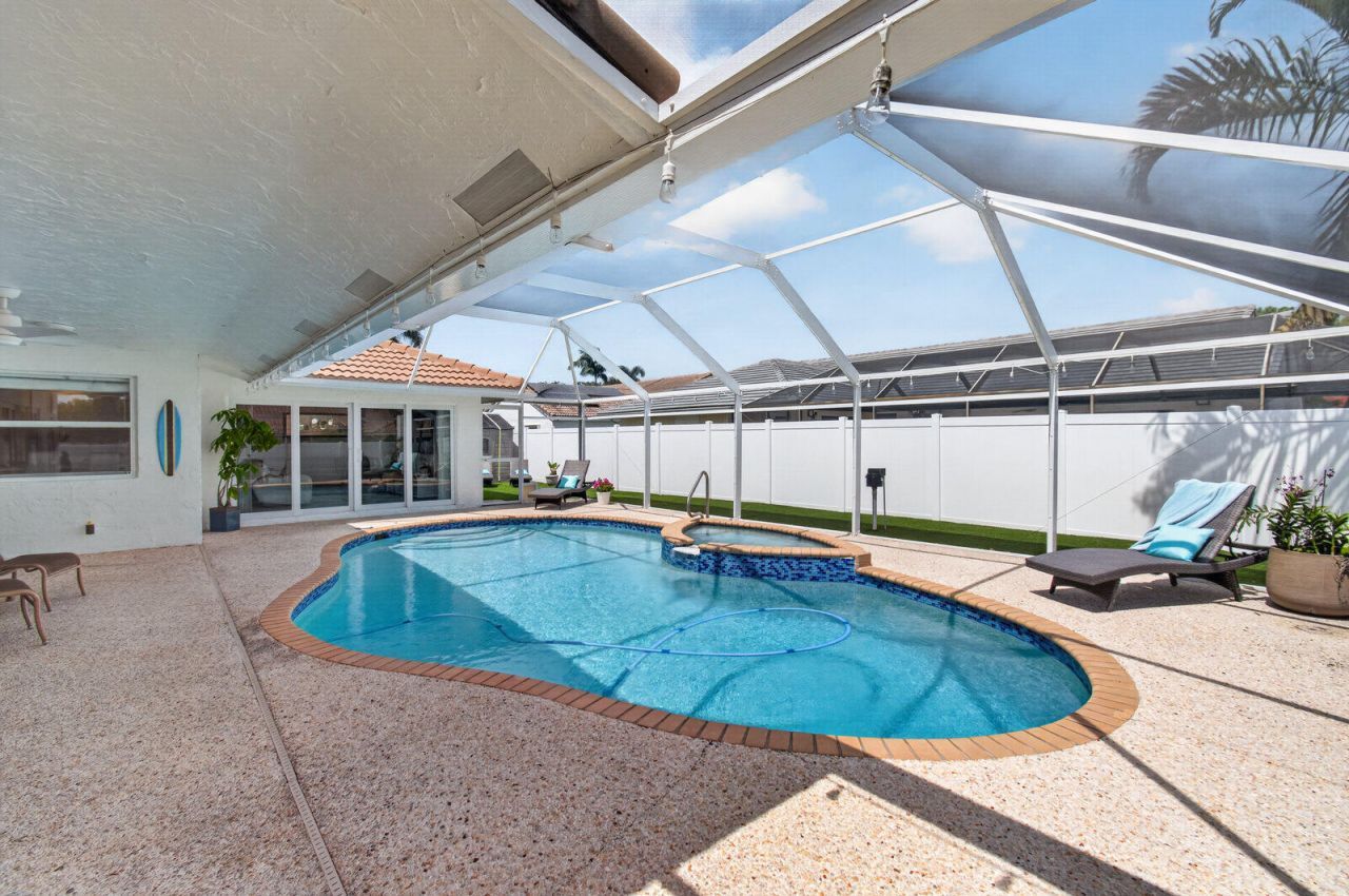 22052 Martella Avenue, Boca Raton, FL 33433 Photo