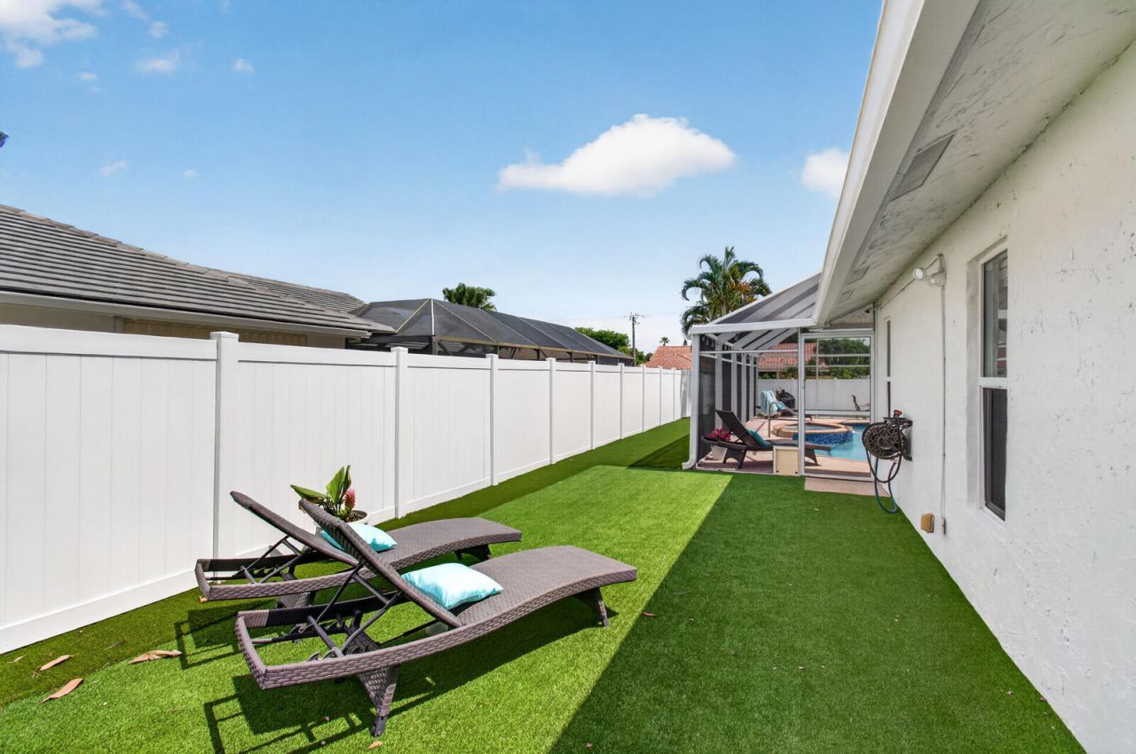 22052 Martella Avenue, Boca Raton, FL 33433 Photo