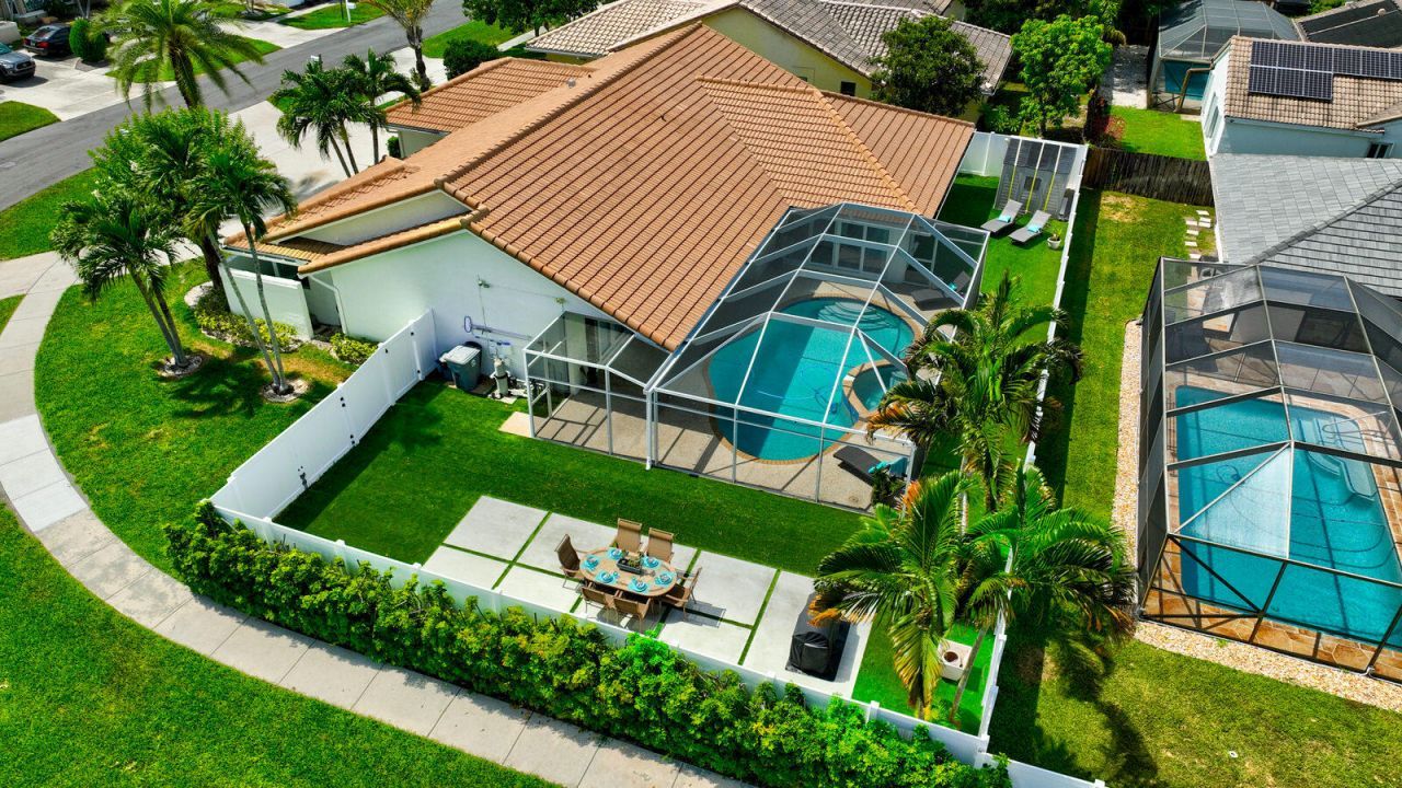 22052 Martella Avenue, Boca Raton, FL 33433 Photo