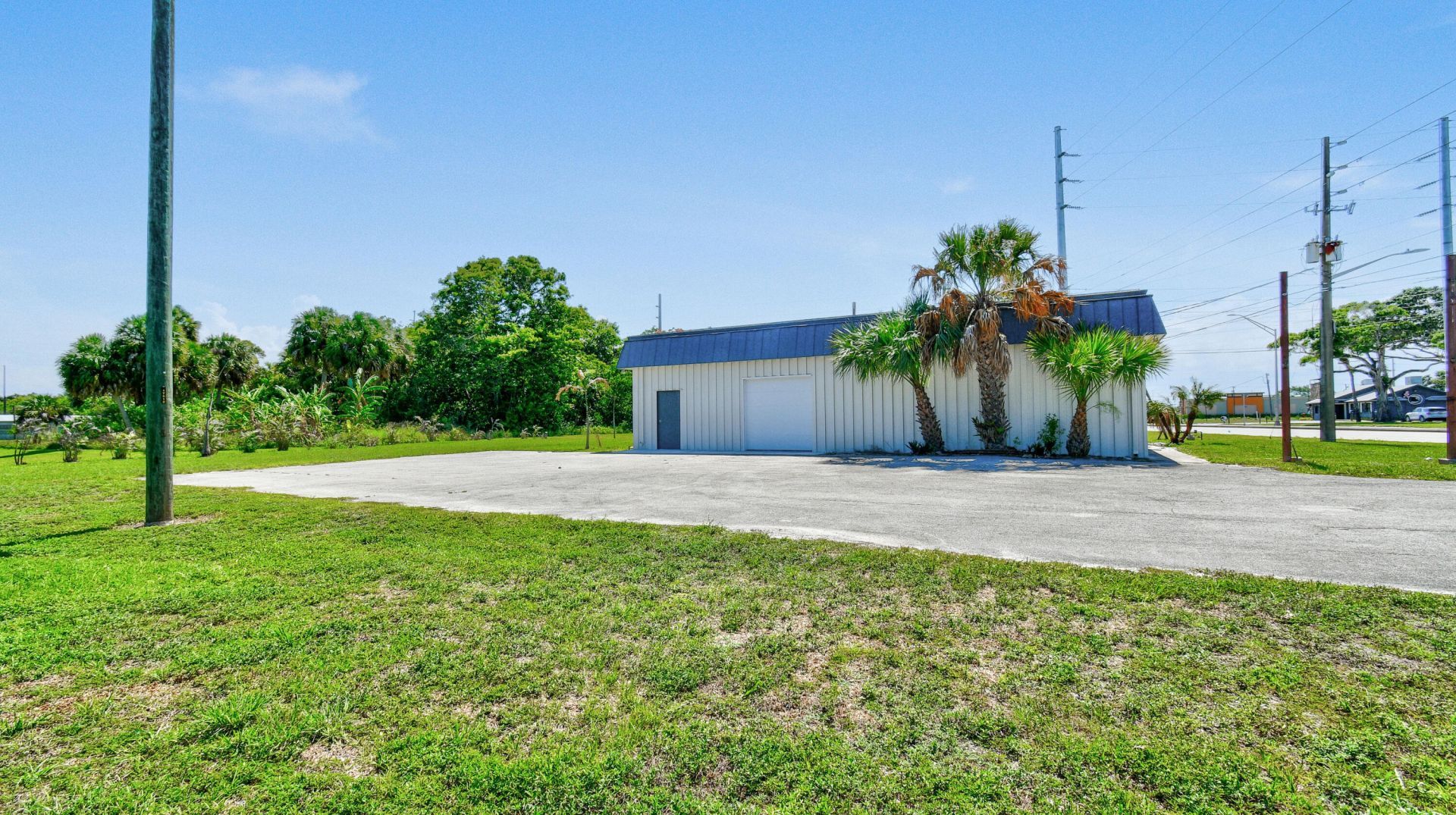 3801 Okeechobee Road, Fort Pierce, FL 34947 Photo