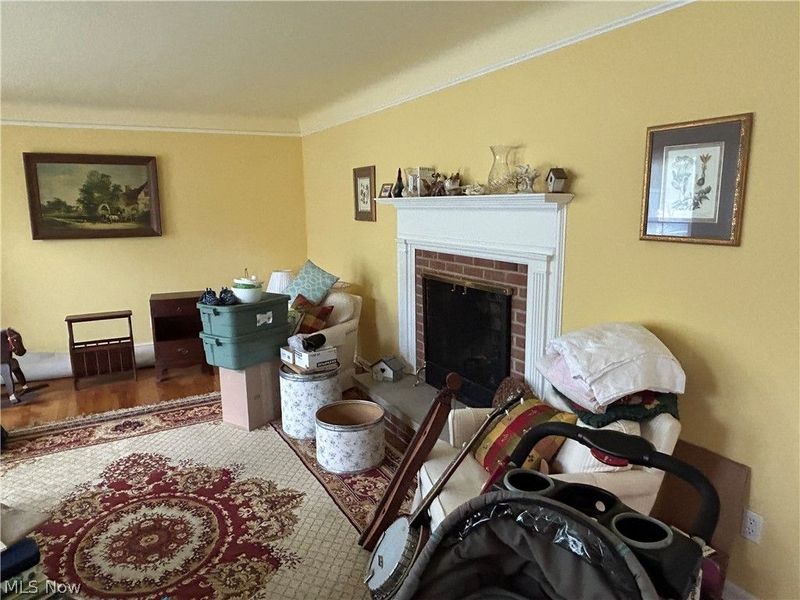 348 Hickory Hill Road, Chagrin Falls, OH 44022 Photo 3