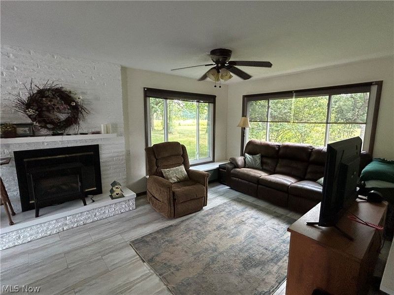 348 Hickory Hill Road, Chagrin Falls, OH 44022 Photo 9