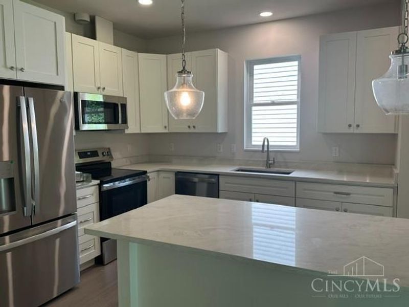 339 Ruth Street, Loveland, OH 45140 Photo 7