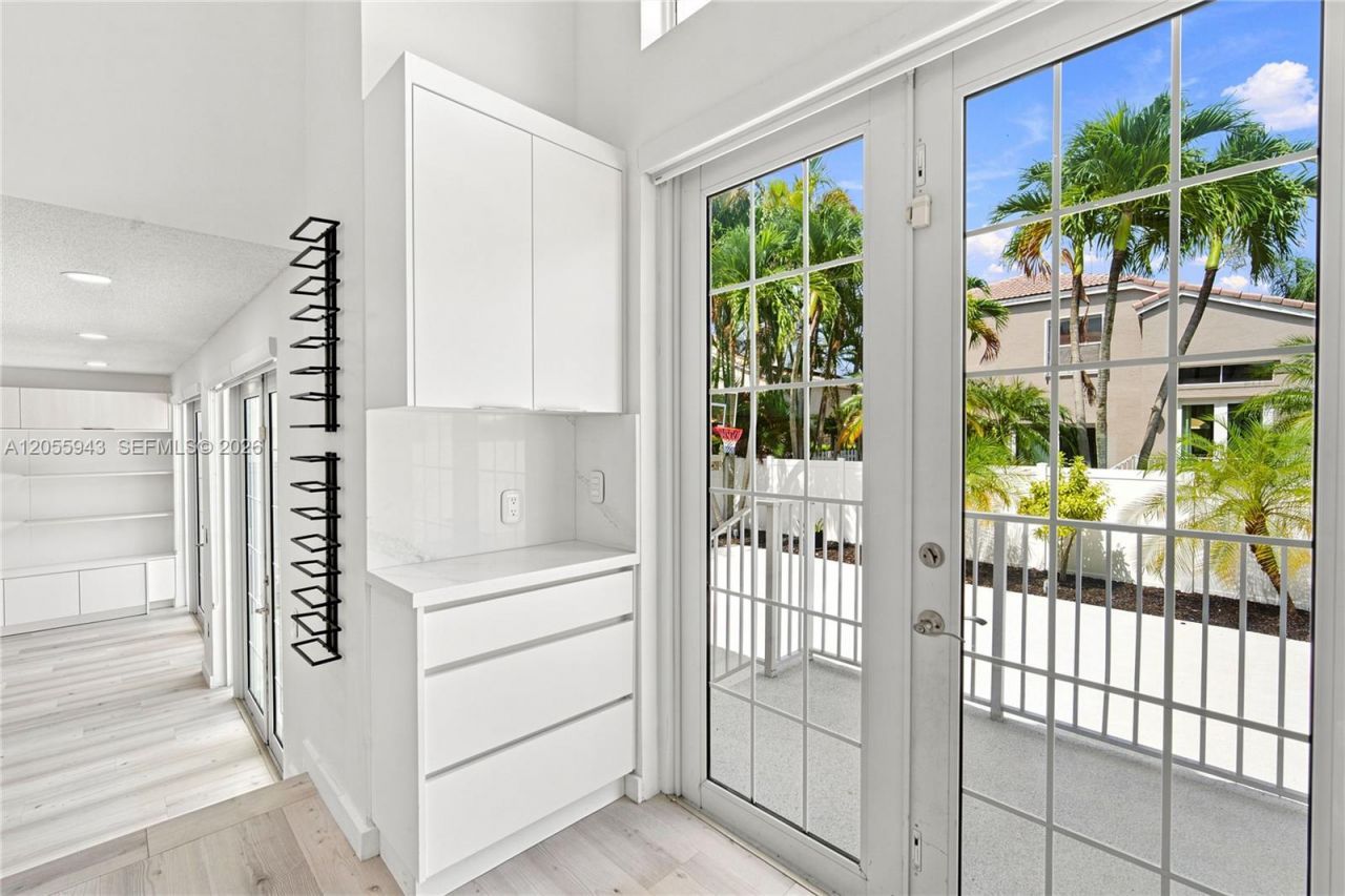 1457 NW 159th Ln , Pembroke Pines, FL 33028 Photo
