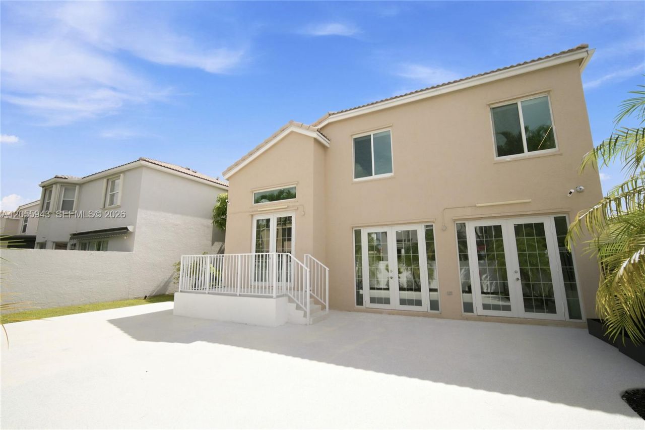1457 NW 159th Ln , Pembroke Pines, FL 33028 Photo
