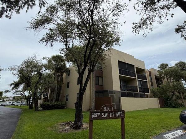 10875 SW 112th Ave , Unit 303, Miami, FL 33176