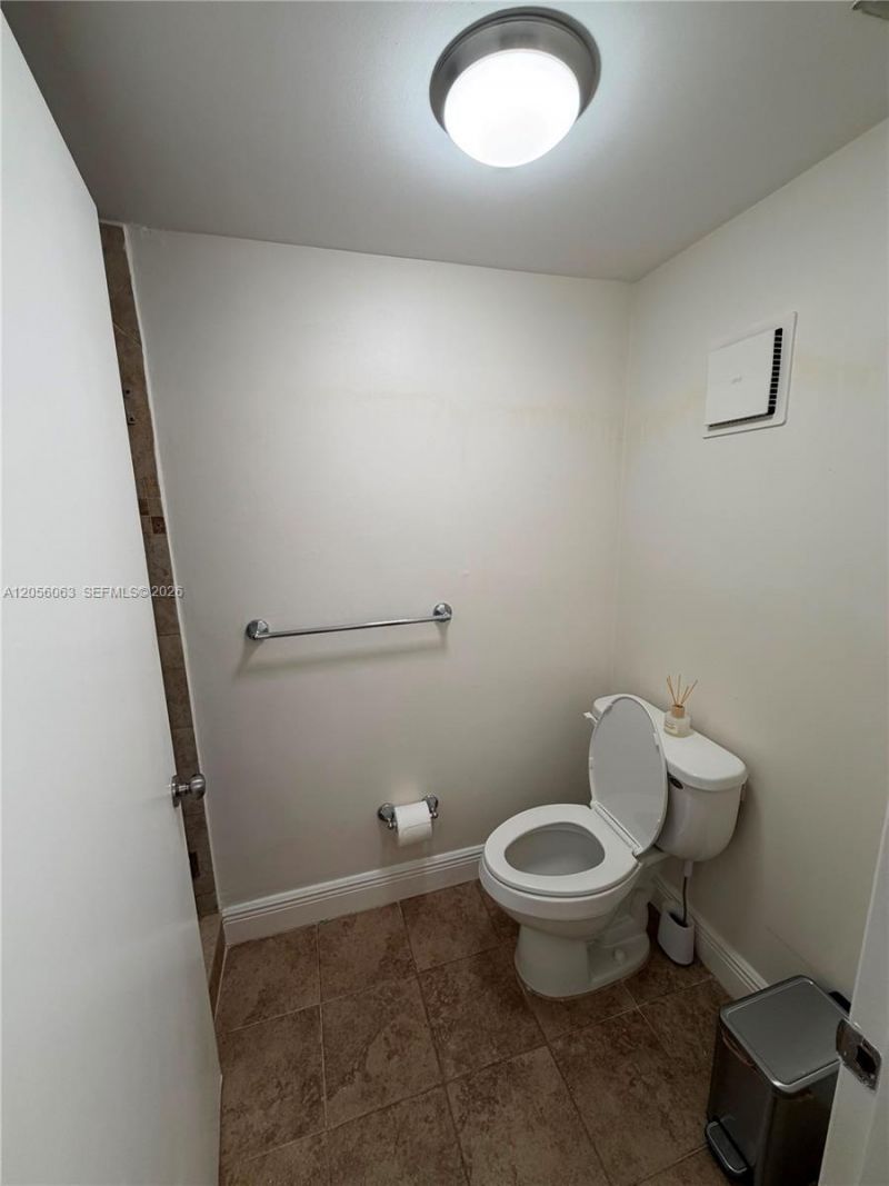 10875 SW 112th Ave , Unit 303, Miami, FL 33176 Photo