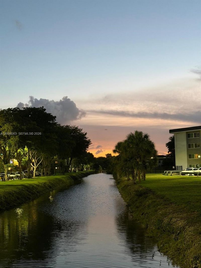 10875 SW 112th Ave , Unit 303, Miami, FL 33176 Photo
