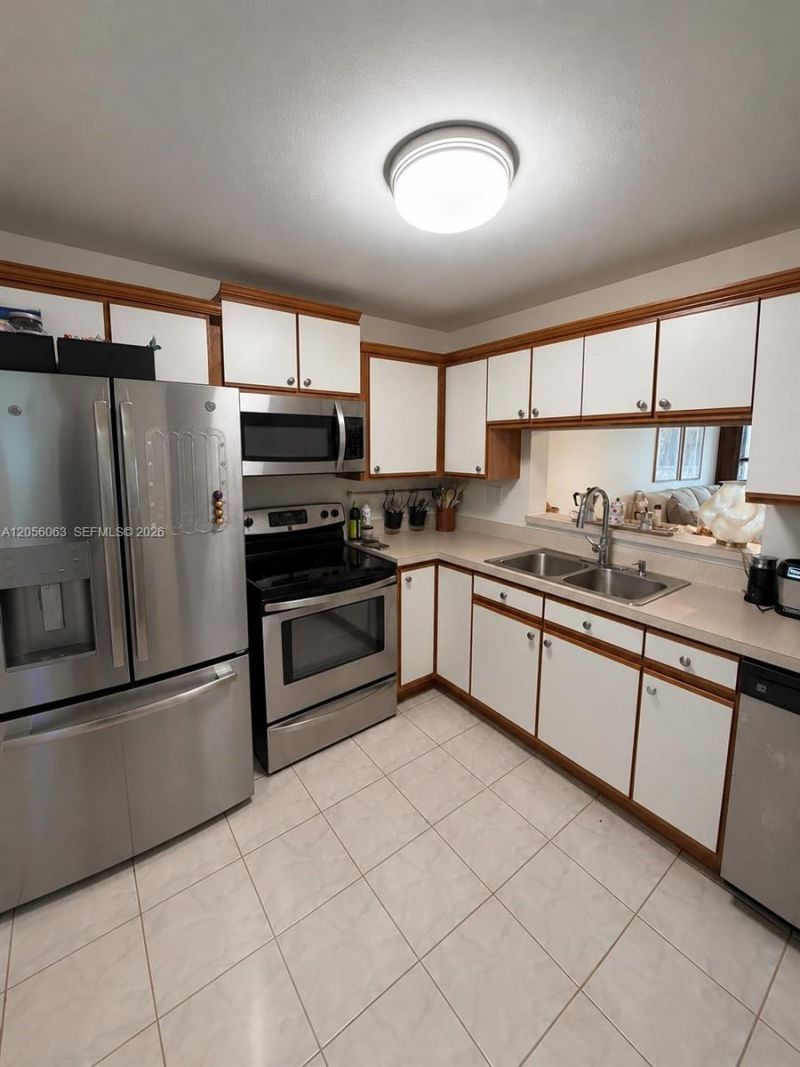 10875 SW 112th Ave , Unit 303, Miami, FL 33176 Photo