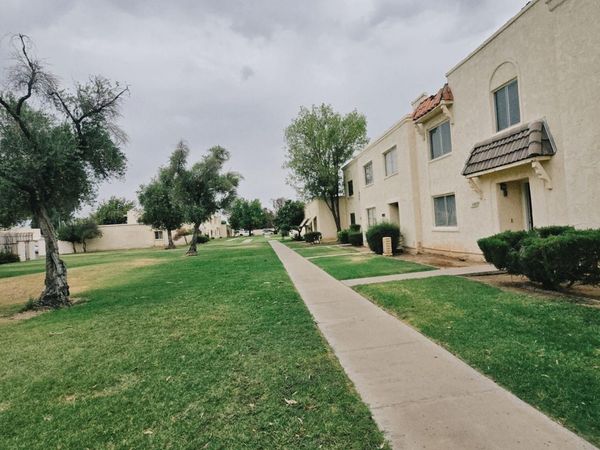 5725 N 44TH Lane, Glendale, AZ 85301